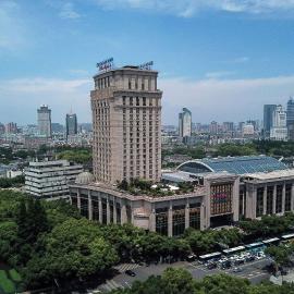 Wyndham Grand Plaza Royale Ningbo, viešbutis mieste Ningbo