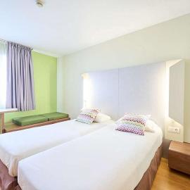 Travelodge BCN Cornella Fira, hotel v destinácii Cornellà de Llobregat