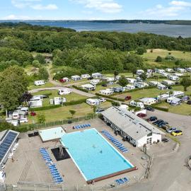 First Camp Frigård Camping & Cottages, hotel em Krusa