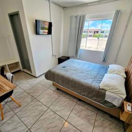Hotel Rex, hotell i Lages