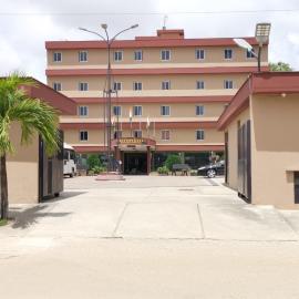Golden Hôtel, hotel a Abidjan