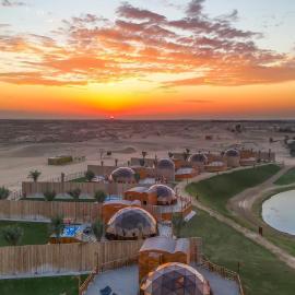 Al Marmoom Dome Luxury Desert Experiential Stay, hotel u Dubaiju