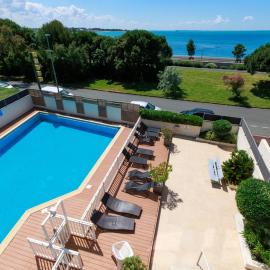 Logis Hôtel Le Rochelois, hotel La Rochelle-ben