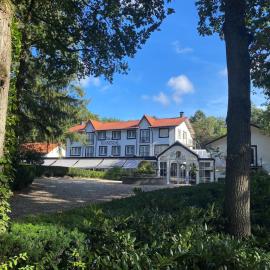 Landgoedhotel Villa Vennendal，寧斯佩特的飯店