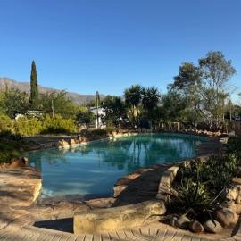 Flyers' Lodge, hotel di Porterville