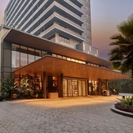 Hilton Gurugram Baani City Centre, хотел в Гургаон