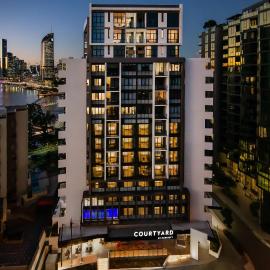 Courtyard by Marriott Brisbane South Bank, хотел в Бризбейн