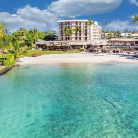 Courtyard by Marriott King Kamehameha's Kona Beach Hotel，凱魯瓦的飯店
