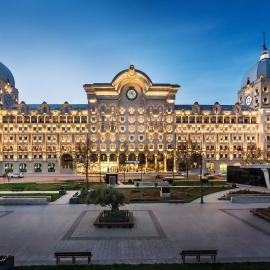 Courtyard by Marriott Baku、バクーのホテル