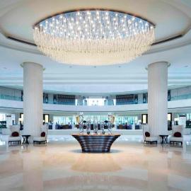 Viesnīca Renaissance Tianjin Lakeview Hotel pilsētā Tiaņdzjiņa