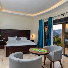 Kaije Country Cottages, hotel u gradu 'Fort Portal'