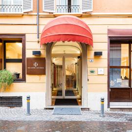 Phi Hotel Bologna, hotel u Bolonji