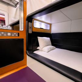 YOTELAIR London Gatwick Airport, hotel in Horley