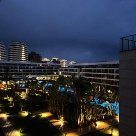 Courtyard Long Beach Resort, hotel in Iskele