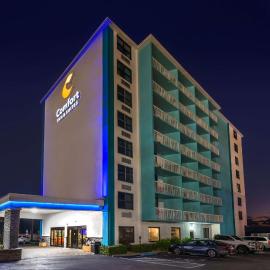 Comfort Inn & Suites Daytona Beach Oceanfront, hotel em Daytona Beach