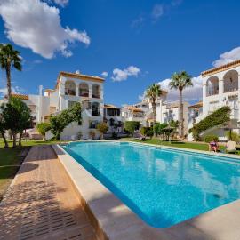 Orihuela Costa में, होटल CB Living - Cozy condo with patio, Playa Flamenca