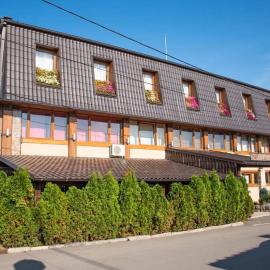Hotel "VIR", viešbutis mieste Velika Plana