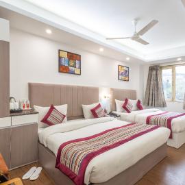 Hotel The Gold Inn - Walking Distance From Gaffar Market Karol Bagh Delhi、ニューデリーのホテル