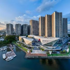 R&F Princess Cove Seine Region by FUJU with Seaview at JB City Centre#Adjacent to Singapore#5 mins walk to ClQ#Free Parking#中英文房东, hotelli kohteessa Johor Bahru