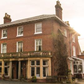 Aylestone Court, Hotel in Hereford