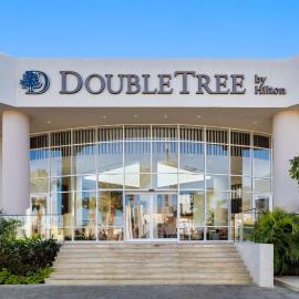 DoubleTree by Hilton Sharm El Sheikh Sharm Bay: Şarm El-Şeyh'te bir otel