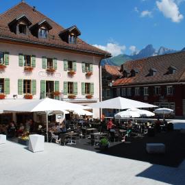 Hôtel de Ville, hotel sa Chateau-d'Oex