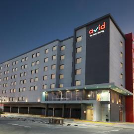avid hotel Guadalajara Aeropuerto Norte by IHG, hotel u gradu Gvadalahara