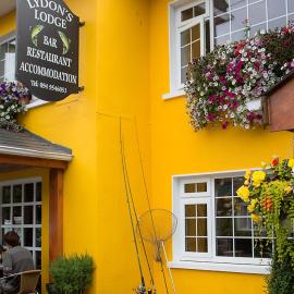 Lydons Lodge Hotel, hôtel à Cong