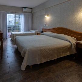 Hotel Luey، فندق في بوينس آيرس