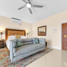 Hospitality Expert BTS 3 Pool Bar, hotell i Montego Bay