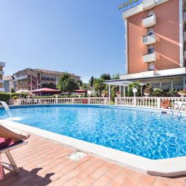 Hotel Apollo, hotel em Rimini