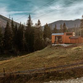 Tiny House - Ranč Ľadová - Zážitkové ubytovanie, hotel Sztracenában