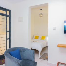 Serenity Stay Along Ngong Road-Nairobi، فندق في نيروبي