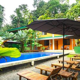 Corcovado & Drake Inn, hotel en Drake