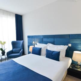 Art Plaza Hotel