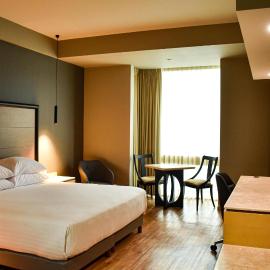 Ramada by Wyndham Mexico City Santa Fe, khách sạn ở Mexico City