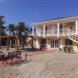 Xterra Palm Guest House, hotel a Hopkins