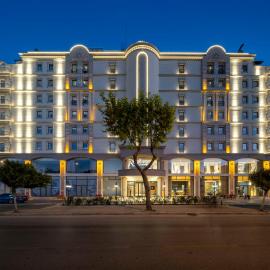 Radisson Hotel Mersin, hotell i Mersin