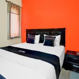 Hotel O 76 Gayungsari, hotel in Surabaya