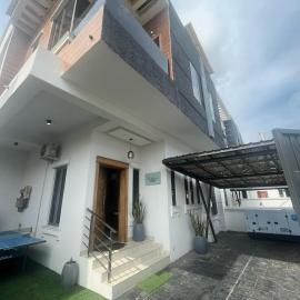Aqua lodge, hotel u gradu 'Lekki'