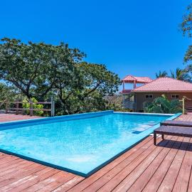 Odyssey Home, hotel di Roatán