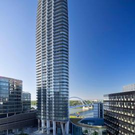 Eurovea Tower Apartments free Parking, hotel in Bratislava