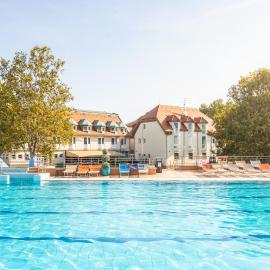 Aqua Hotel Termál, hotel in Mosonmagyaróvár