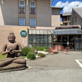 Logis Hôtel HAVVAH, hotelli kohteessa Gap