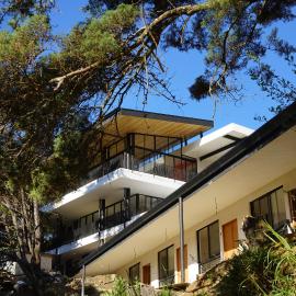 Hotel con Corazon Monteverde, ξενοδοχείο στο Monteverde