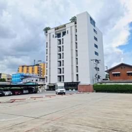 Diary Suite, hotel en Nakhon Pathom