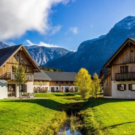 Dormio Resort Obertraun، فندق في اوبرترون