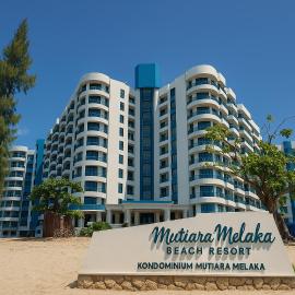 Mutiara Melaka Beach Resort by MWH, hotel u gradu Tangga Batu
