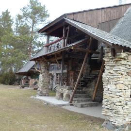 Viruna Farm, hotel i Kiraste