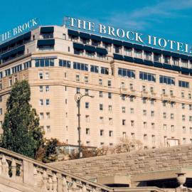 The Brock Niagara Falls Fallsview, Tapestry by Hilton, hotel in Niagara Falls